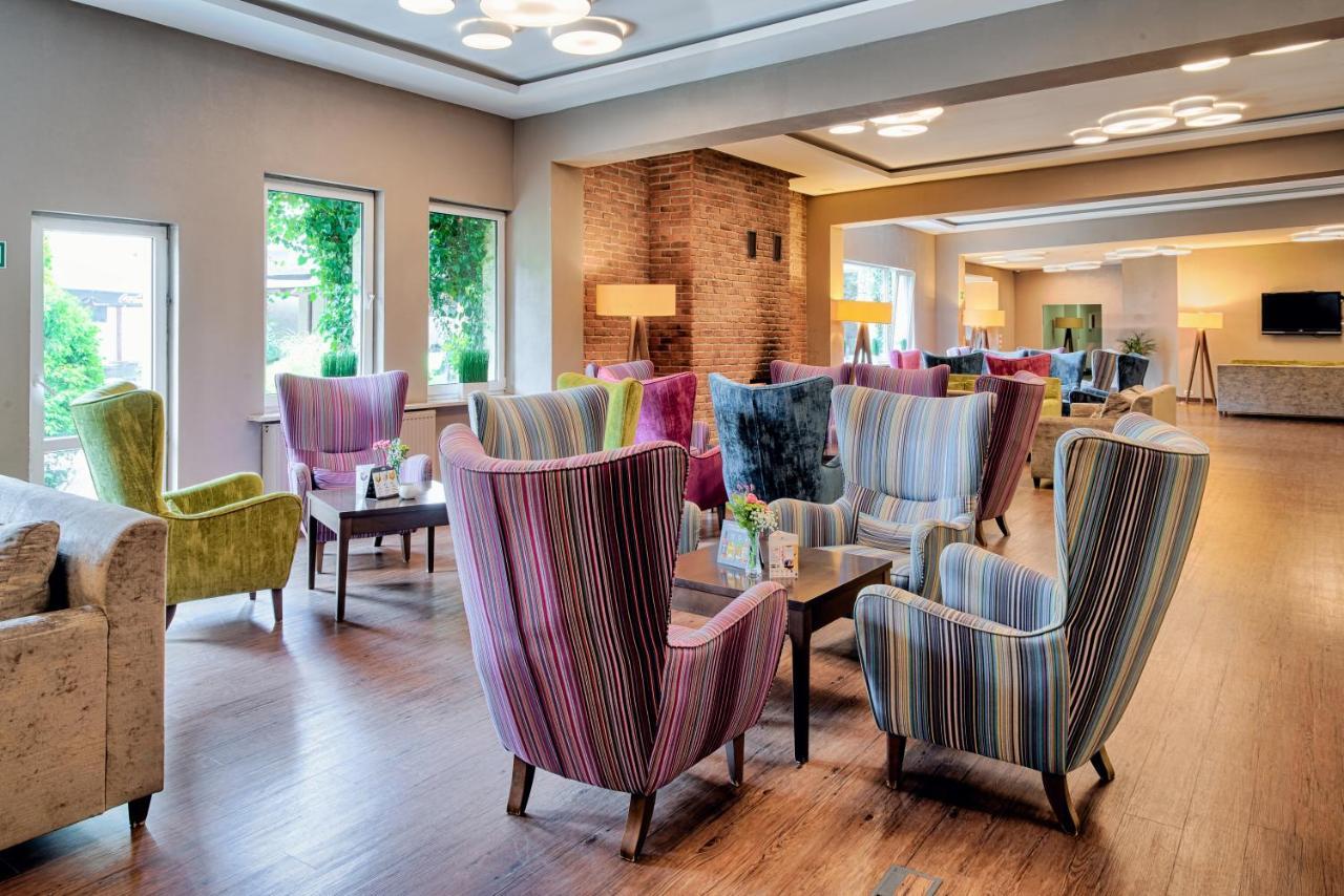 Citi Hotel'S Warszawa-Falenty ราชิน ภายนอก รูปภาพ