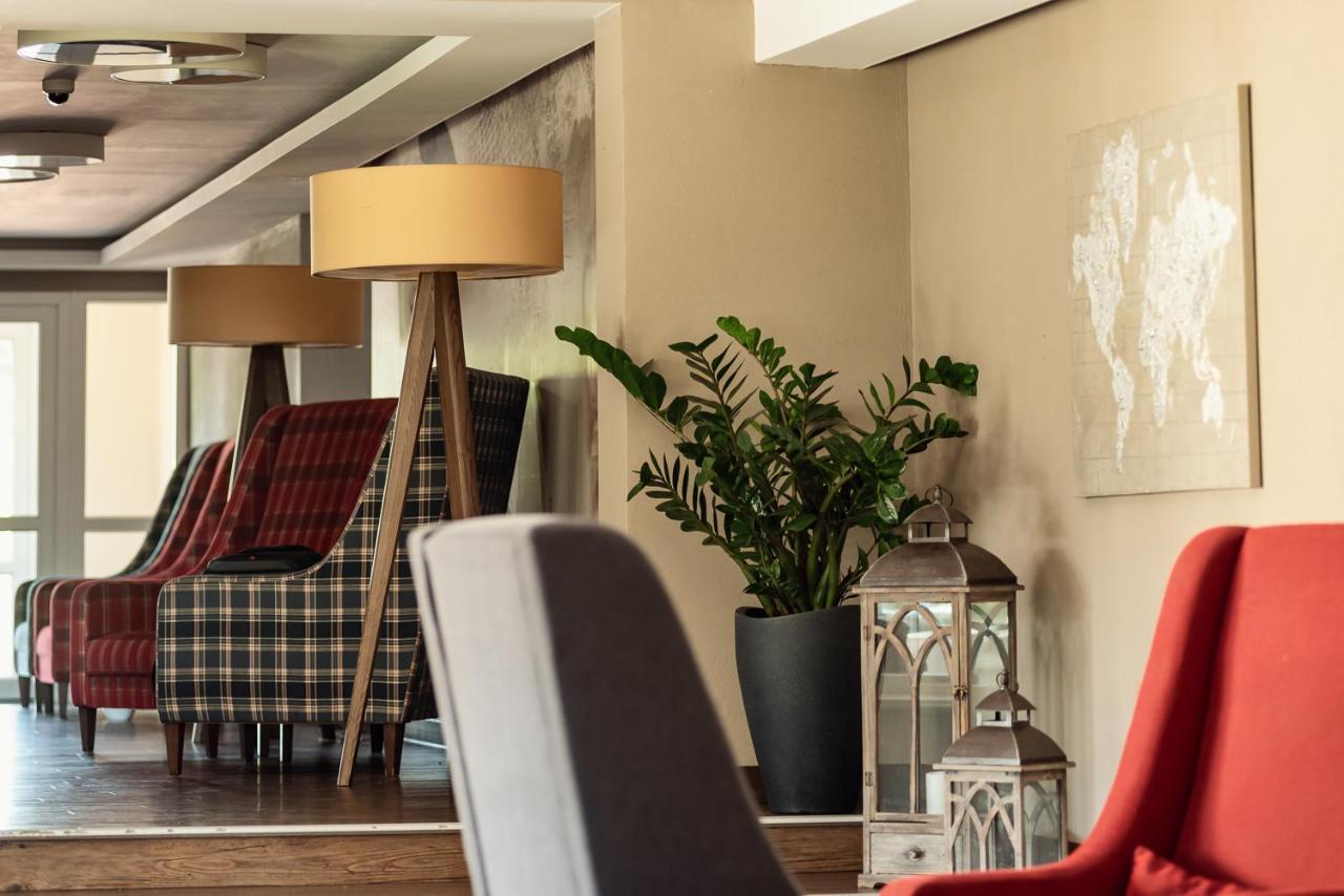 Citi Hotel'S Warszawa-Falenty ราชิน ภายนอก รูปภาพ