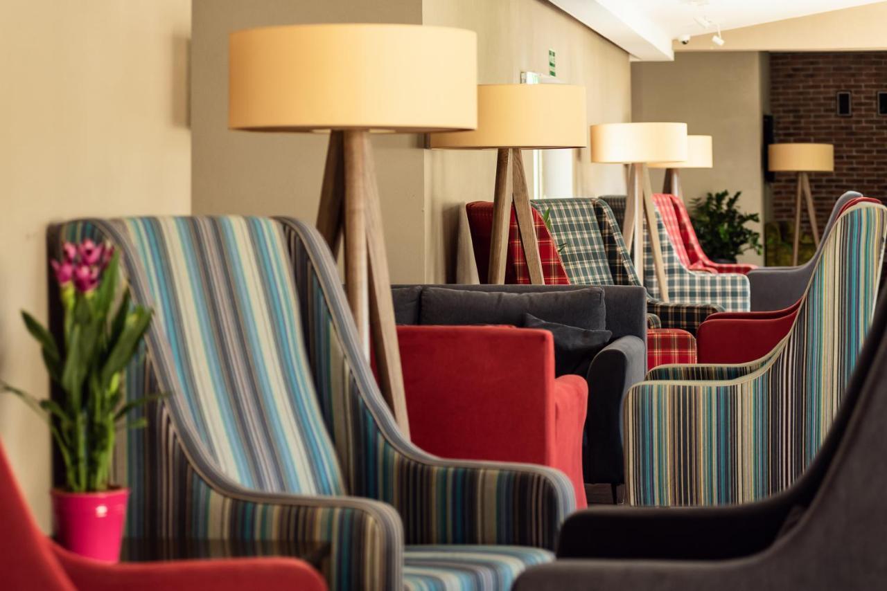 Citi Hotel'S Warszawa-Falenty ราชิน ภายนอก รูปภาพ