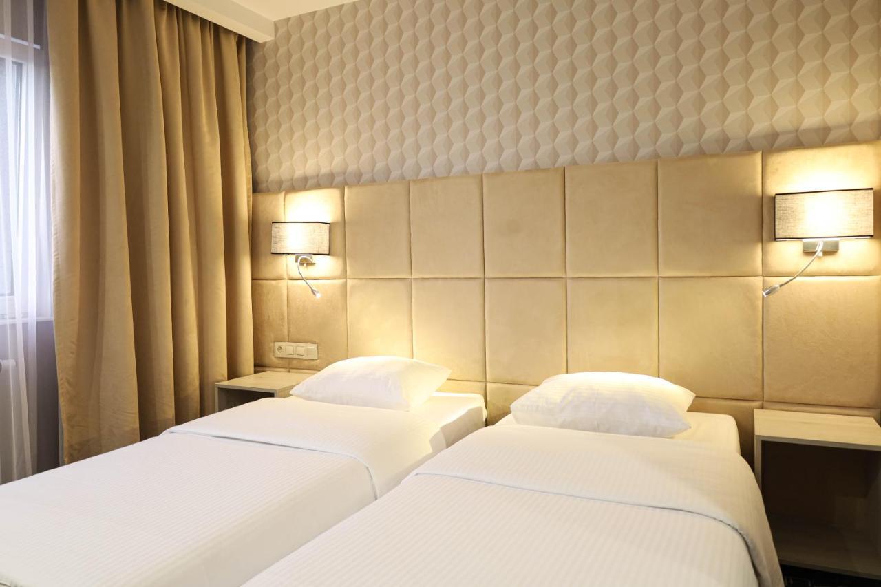 Citi Hotel'S Warszawa-Falenty ราชิน ภายนอก รูปภาพ